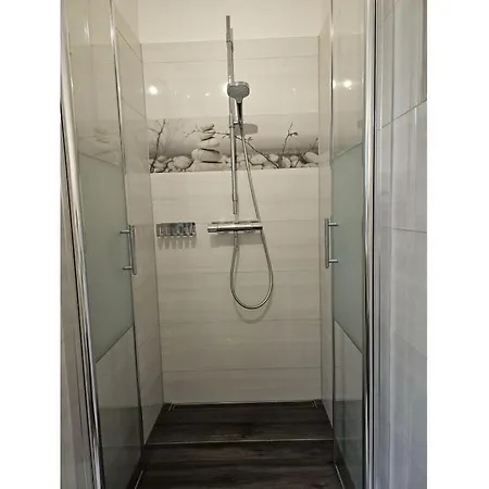 Watt's Happiness Close To The Apartment Büsum